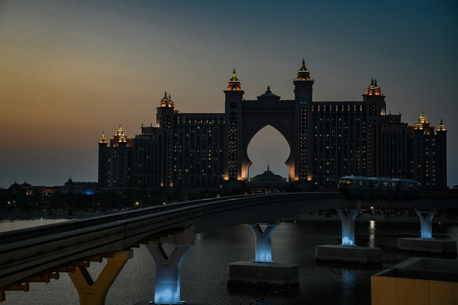 Atlantis The Palm at dusk with the monorail viaduct in the foreground