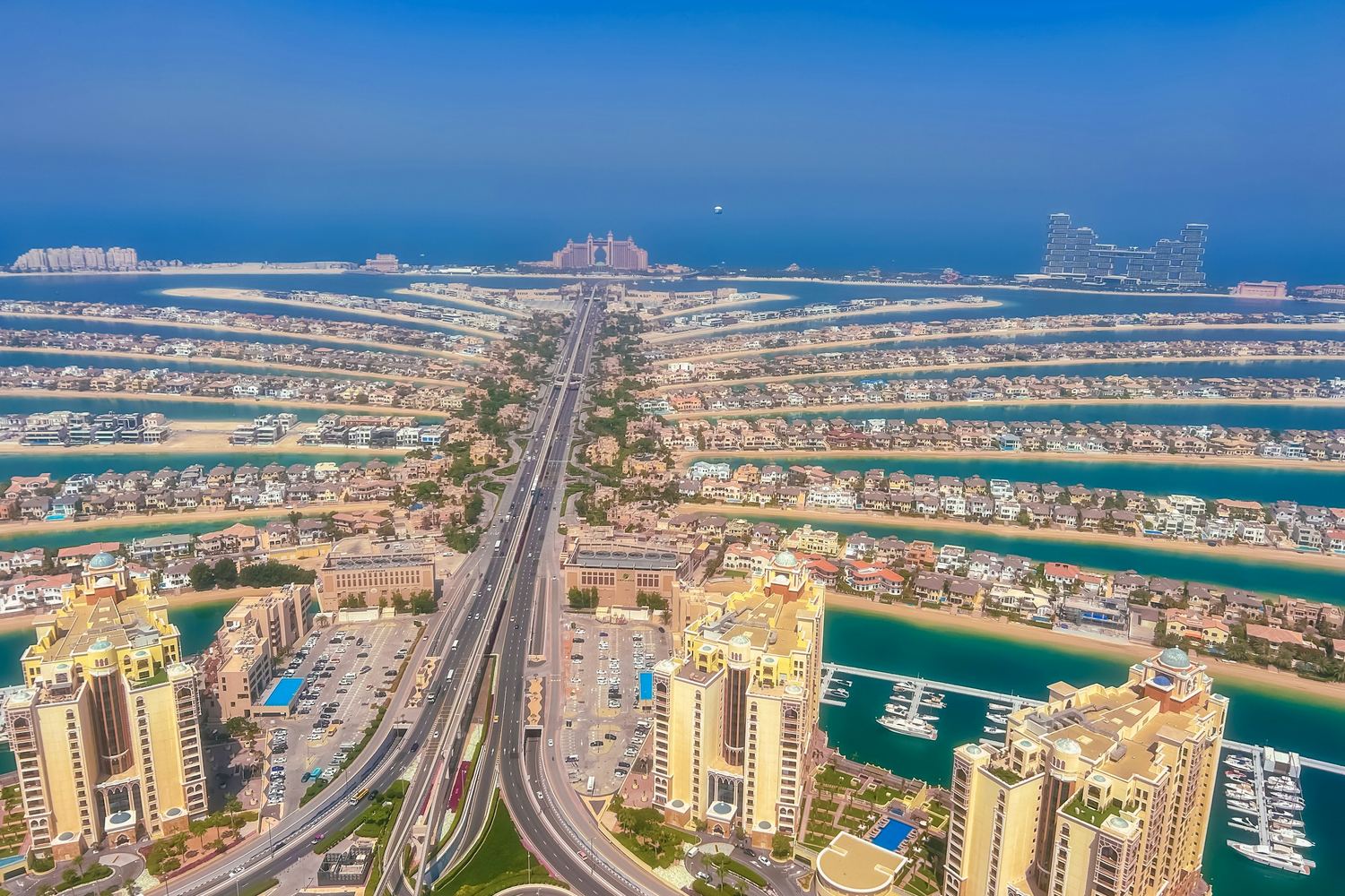 Palm Jumeirah seen from above along its axis